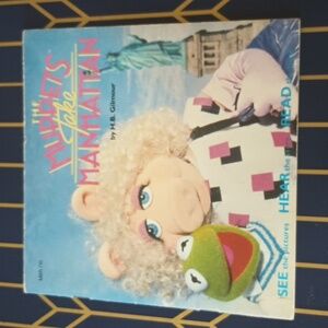 Vintage "The Muppets Take Manhattan" Paperback Book 1984 Classic Retro 80s Kids